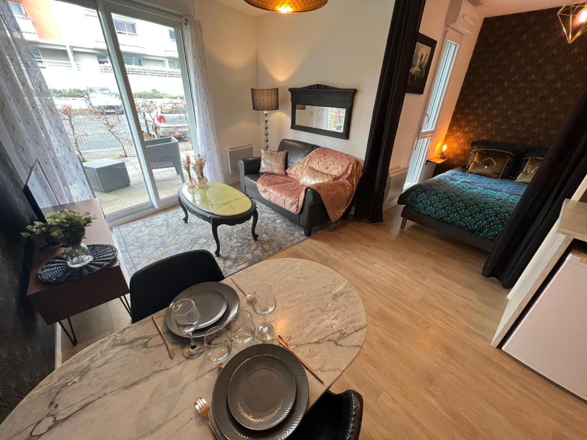 Le Trendy Apartment Cesson-Sevigne Luaran gambar